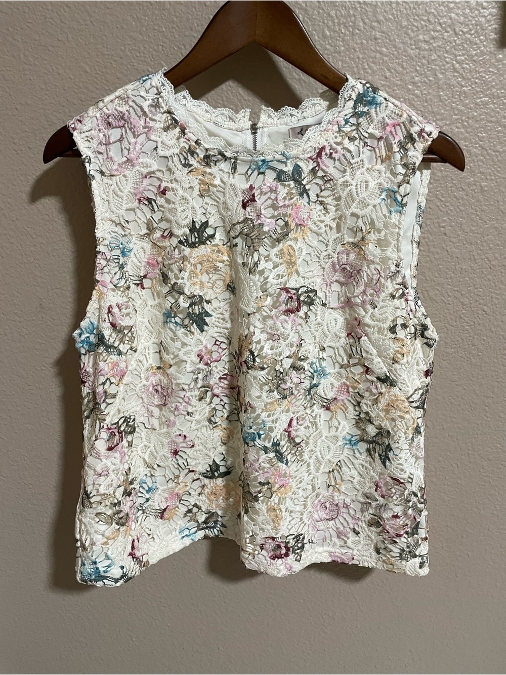 Nanette Lepore Ivory Lace Floral Sleeveless blouse with Pastel Accents NWT